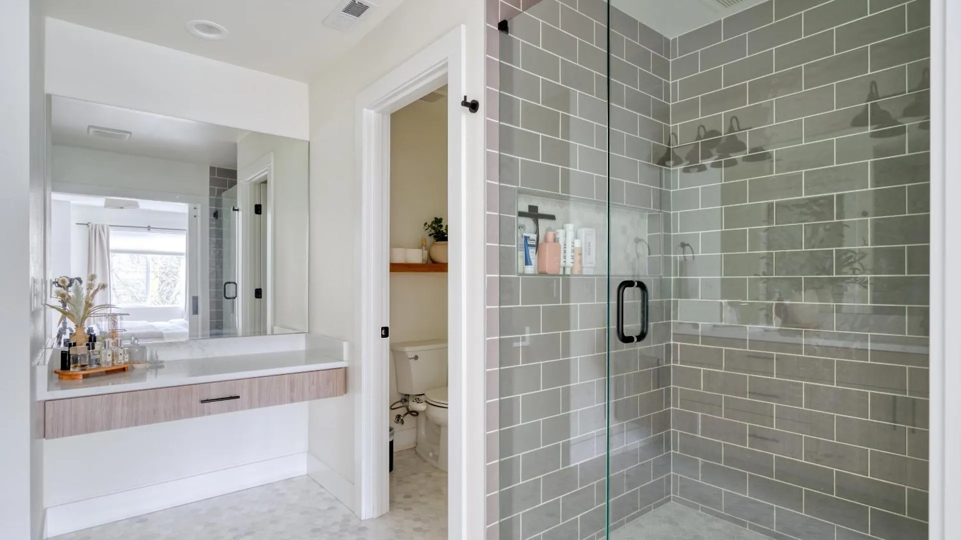 Stay Portland Collection - The Madison Farmhouse - Vintage Shops & Espresso Holiday home